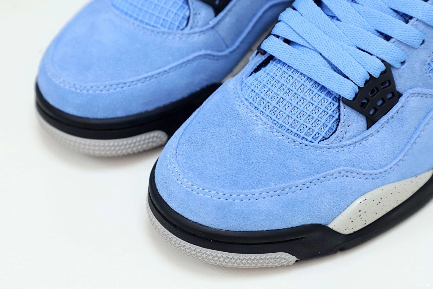 JORDAN 4 AIR BLUE UNIVERSITY 0812